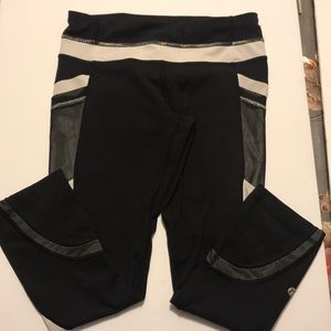 Lululemon leggings !!